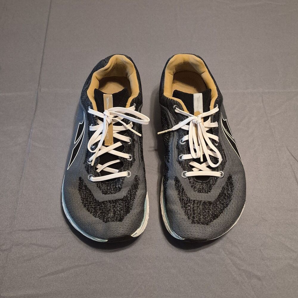Altra Escalante 2.5 Men Size 11 Gray Athletic Running Shoes Sneakers AL0A4VQA233